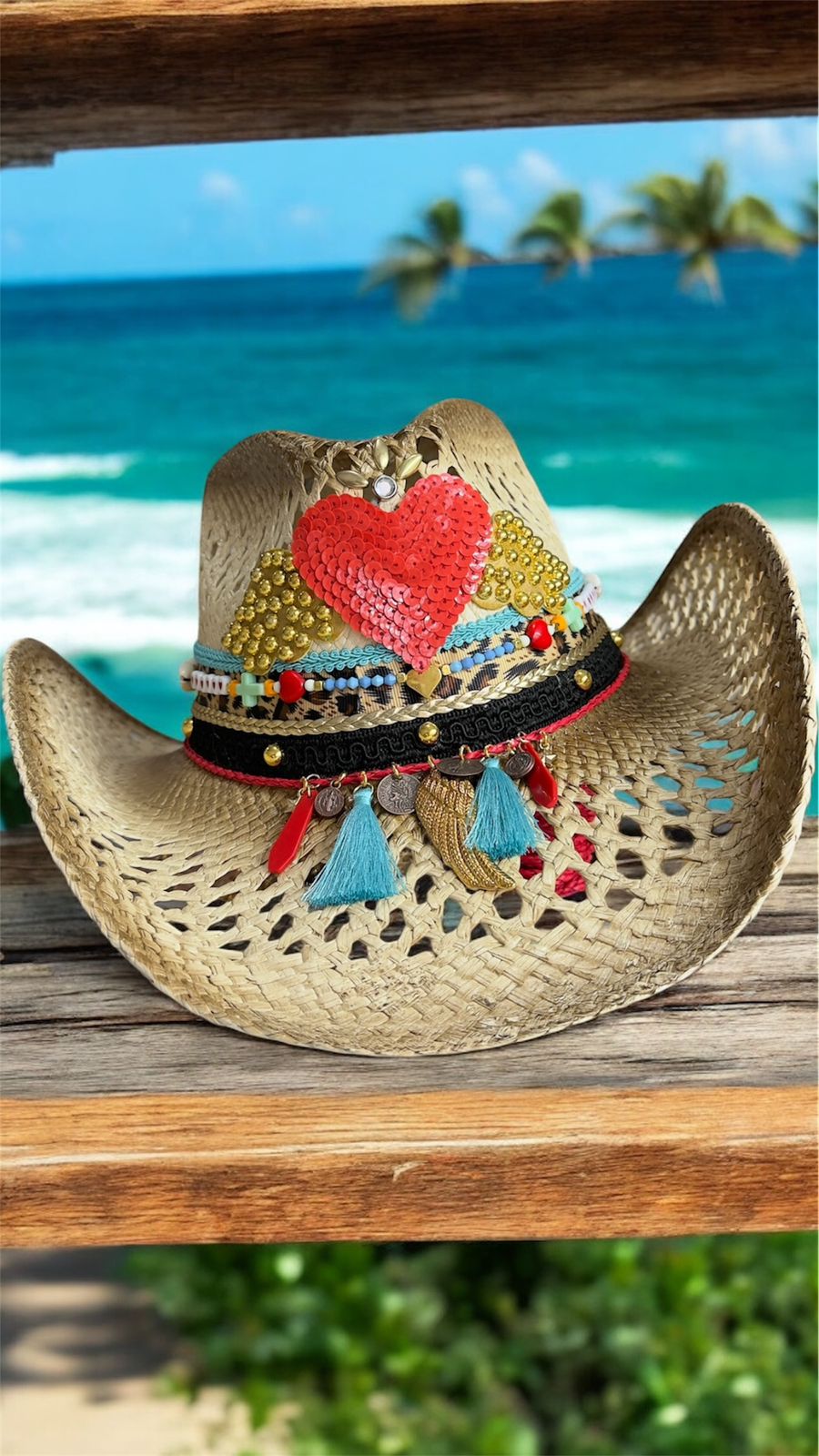 FR Coral Heart Iraca  Hat