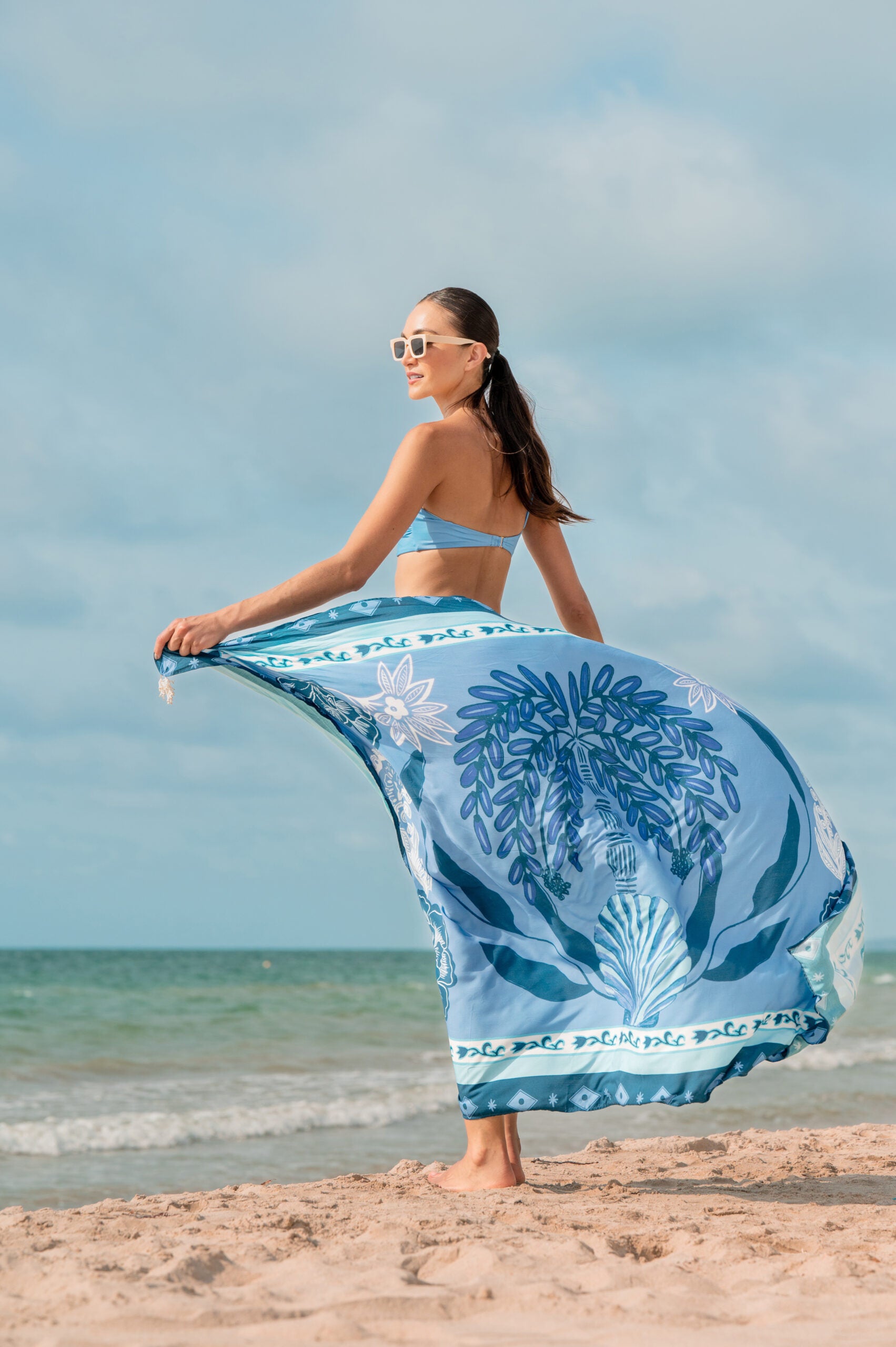 AM TROPICAL SKY TOUCH SARONG